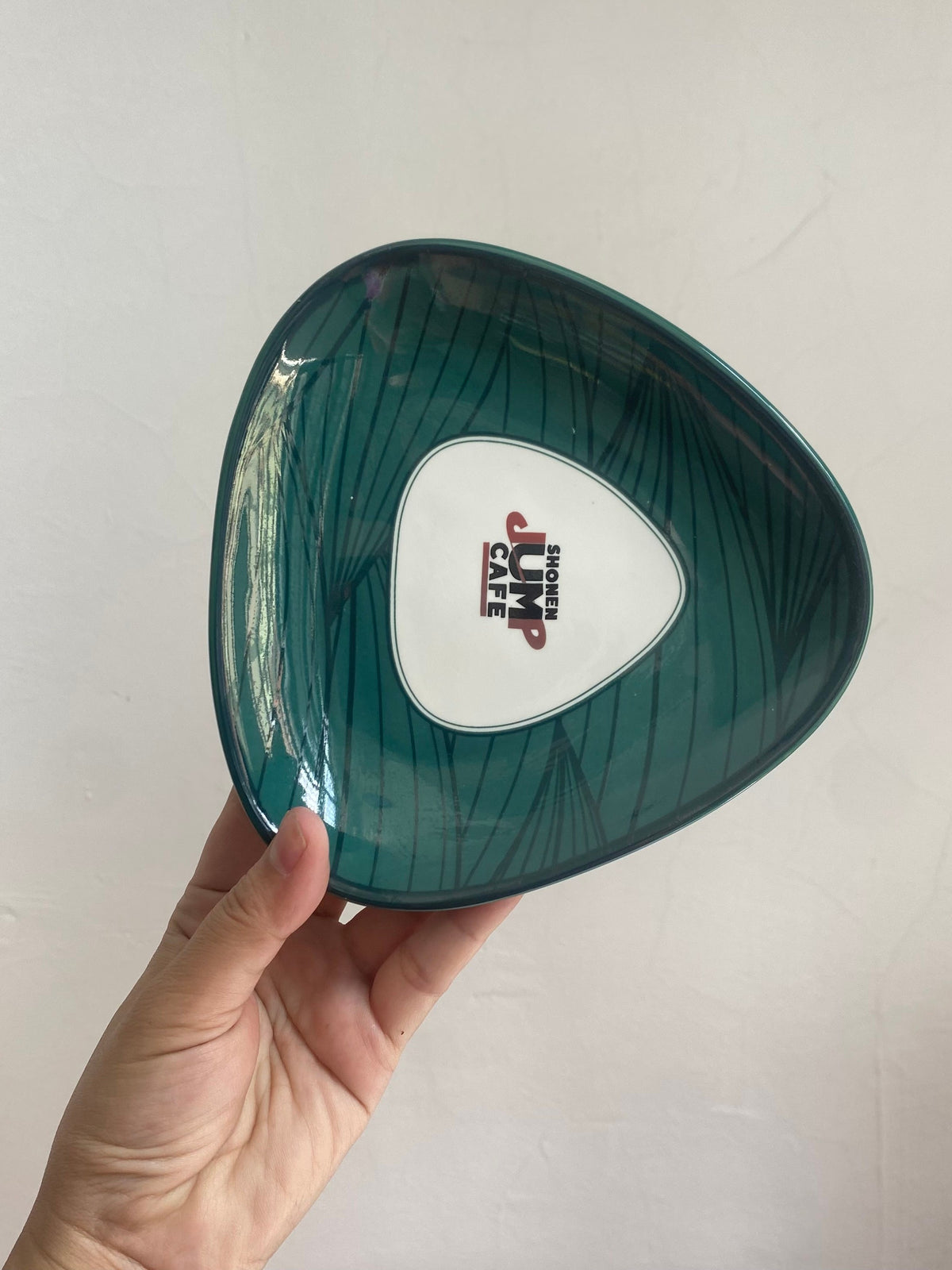 Triangle Green Small Dish, 15.3 x 2.8 cm, Ceramic Serving Plate - detail 3