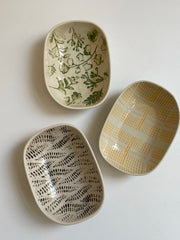 Ceramic Small Dish, 4-Piece Pack, Black Leaf Design, Underglaze Decorative - detail 2