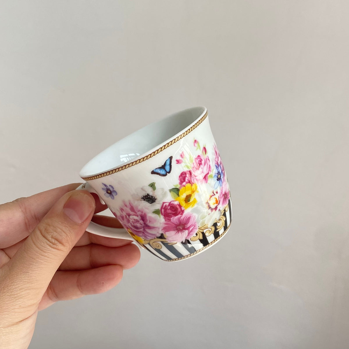 Black Stripe Floral Medium 250 ml Cup - detail 1