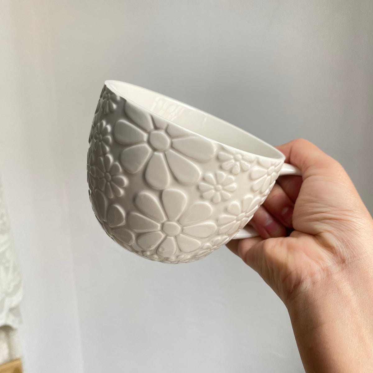 Small Daisy White 475 ml Cup - detail 1