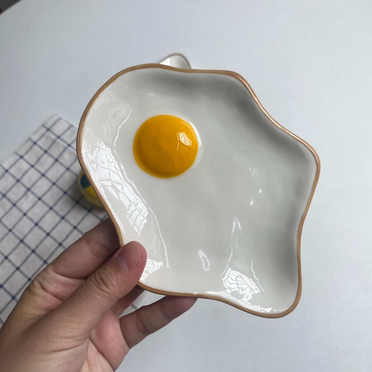 Soft-Boiled Egg Small Dish, 16 x 12 x 1.8 cm - detail 1